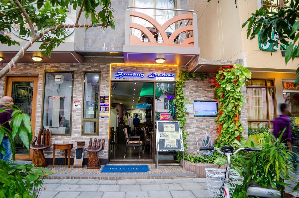 הולהומאל Newtown Inn מראה חיצוני תמונה